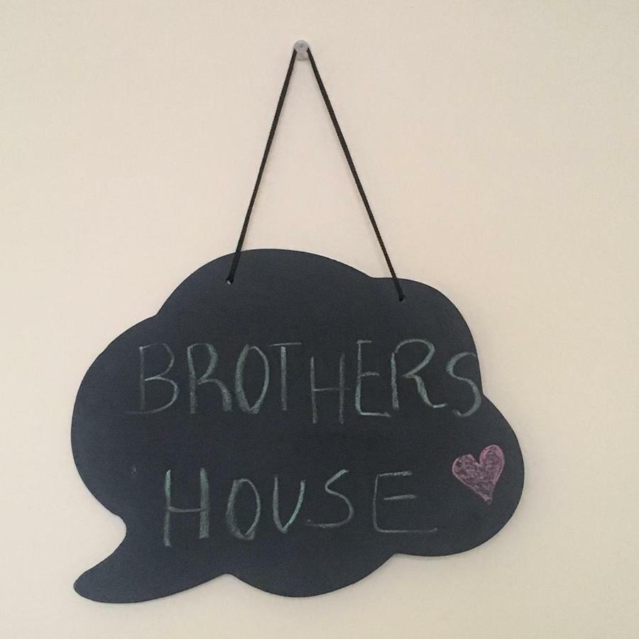 Brother'S House FAO Buitenkant foto
